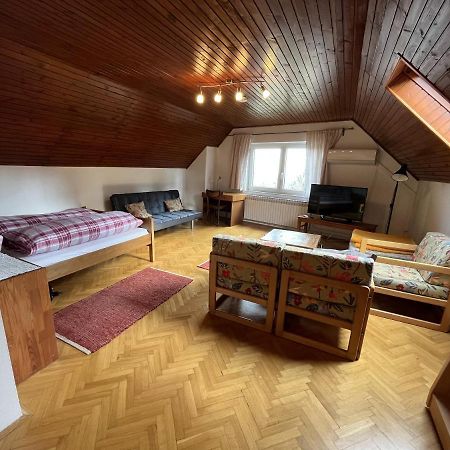 Cozzy Apartment In Nature Zagreb Exterior foto